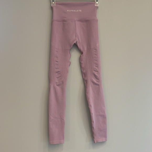 Alphalete Halo Leggings in Bloom Small Seamless Workout - Picture 4 of 11